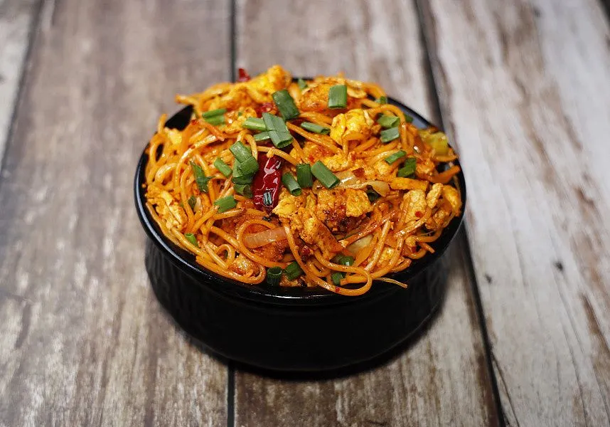 Chicken Shejwan Noodles